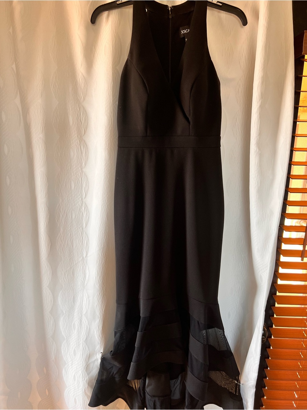 Xscape Black Sleeveless Mermaid Hem Maxi Dress